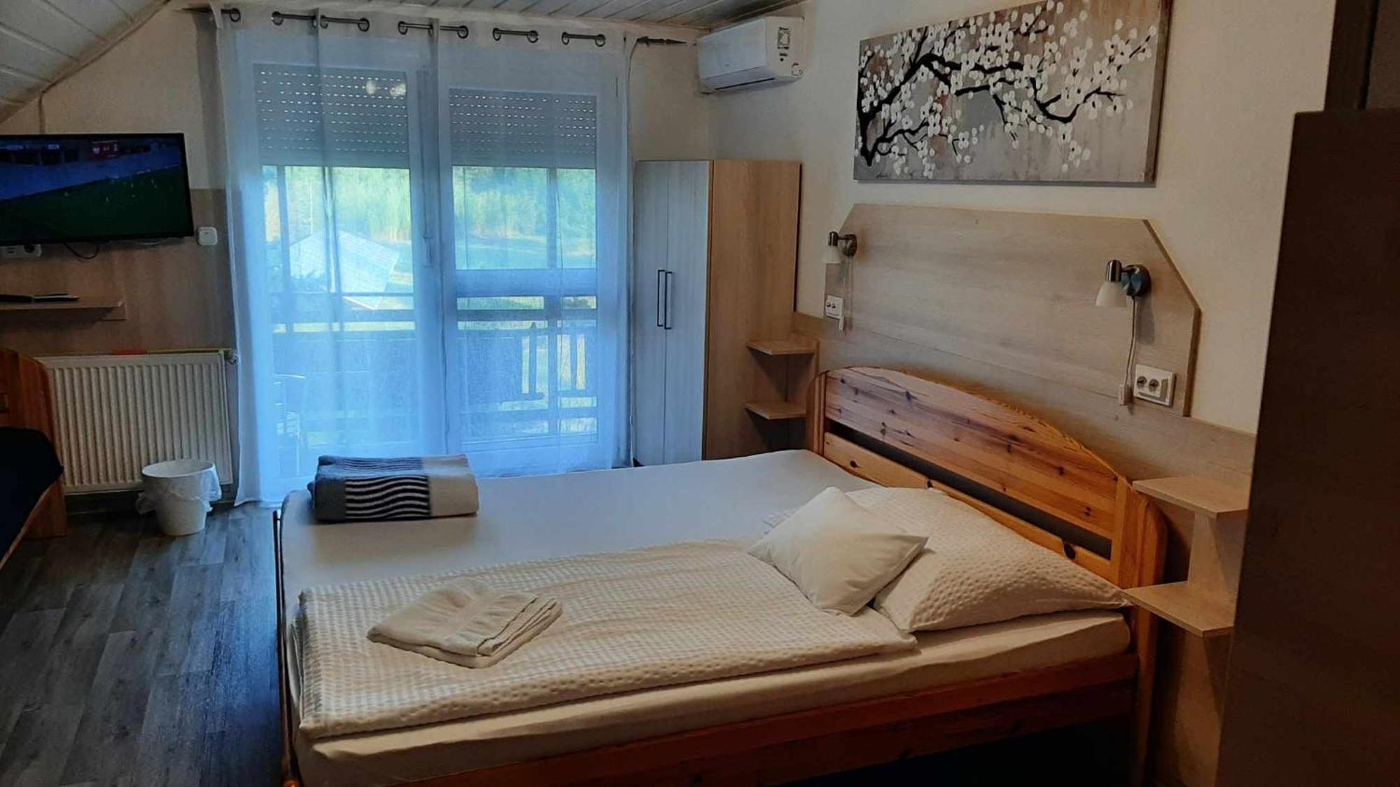 Bed and Breakfast Hartmann Panzio à Barcs Extérieur photo